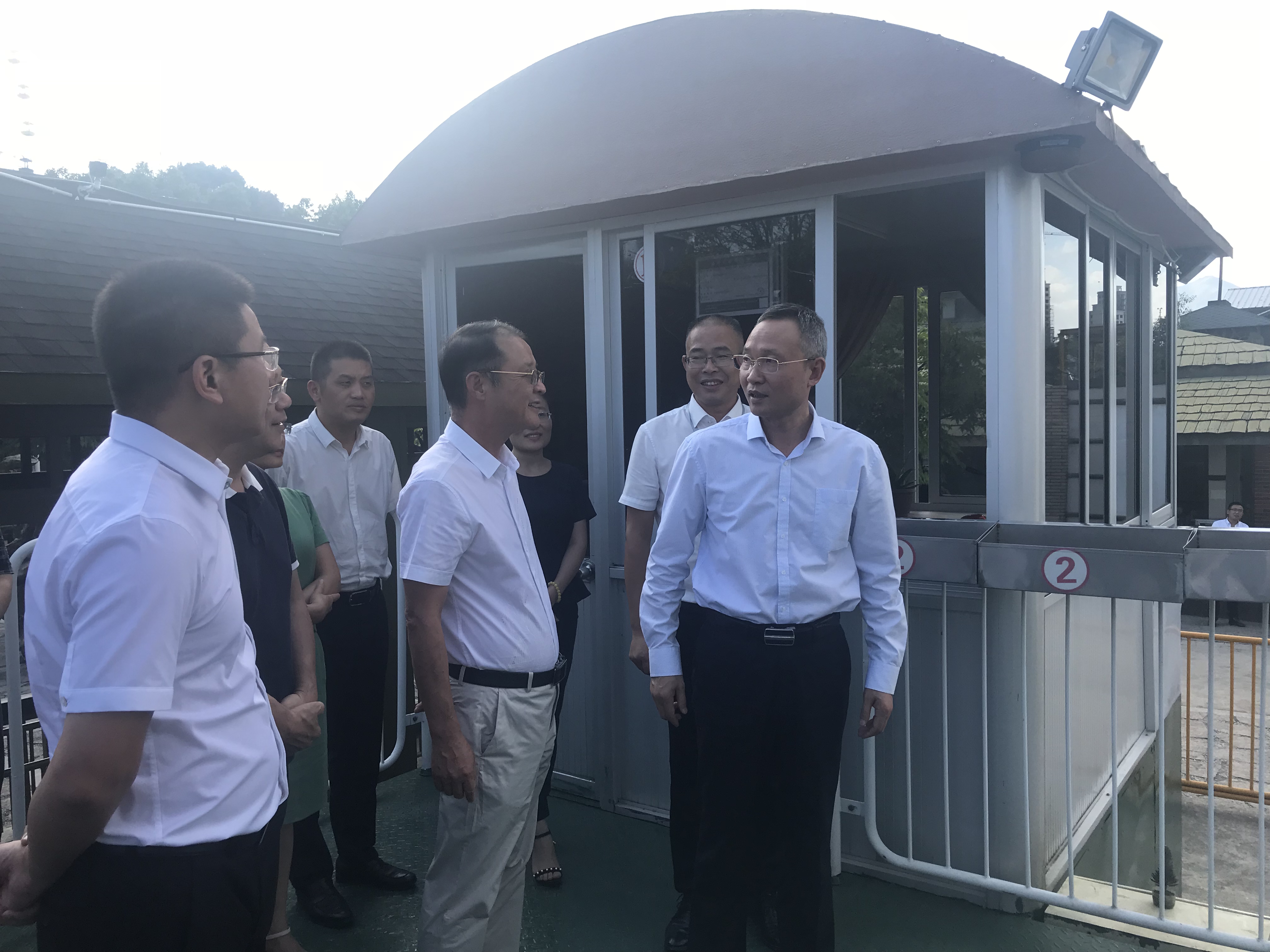 區(qū)委區(qū)政府視察溫州樂(lè)園安全生產(chǎn)工作